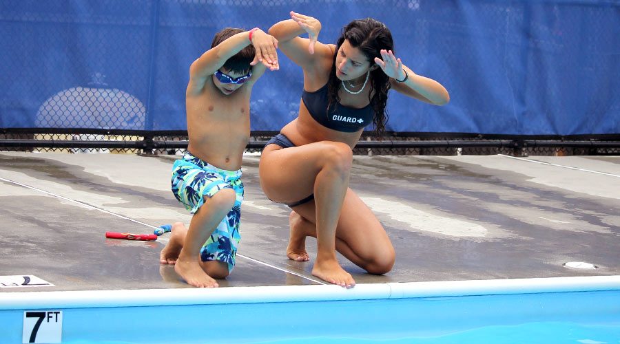 slideshow-swim-3-1
